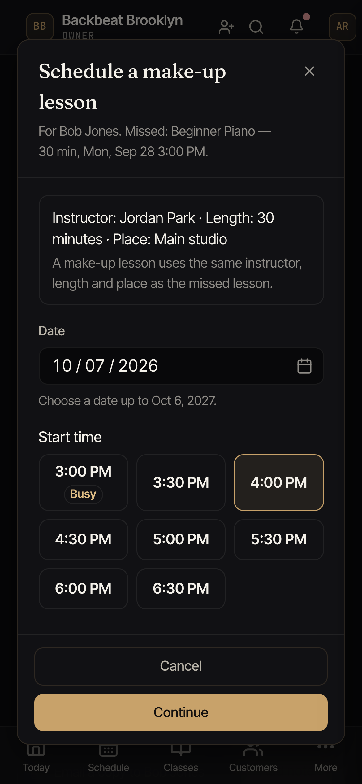The Schedule a make-up lesson window with a date chosen and a row of start times, one marked Busy.